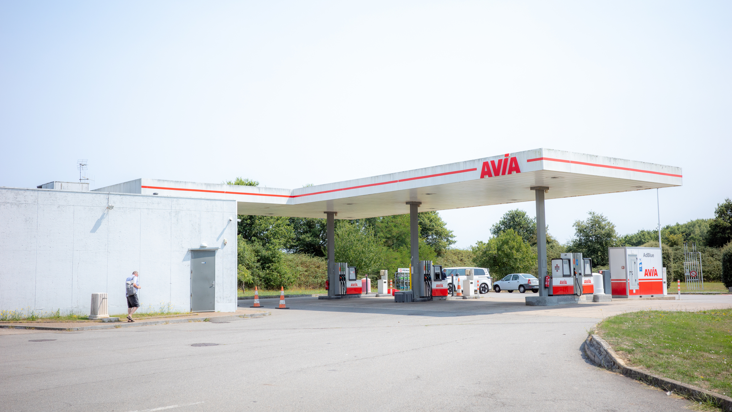 Avia Gas Station